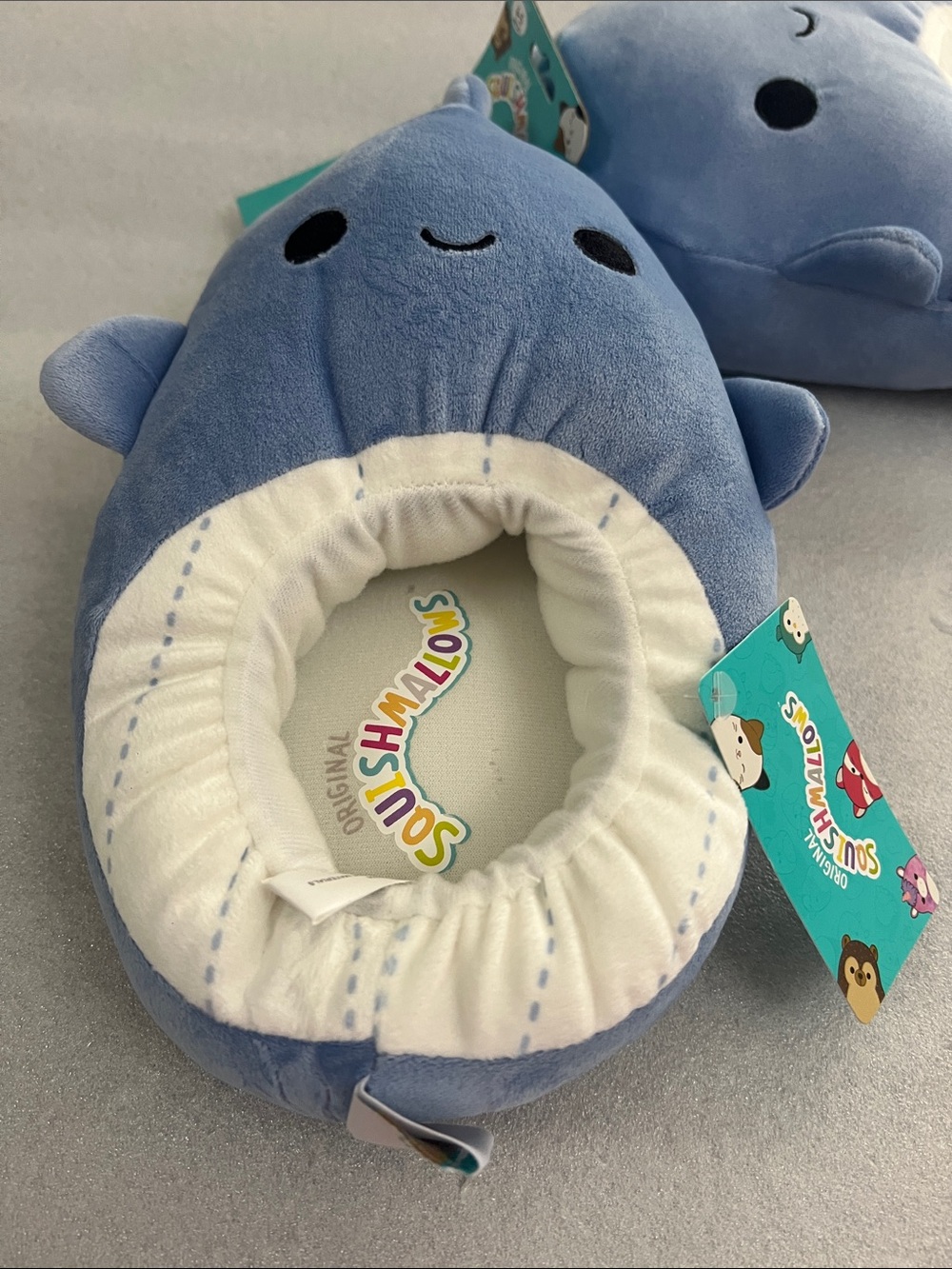 Squishmallows Slippers Samir the Blue Whale kids Size 4-5 - Picture 2 of 8